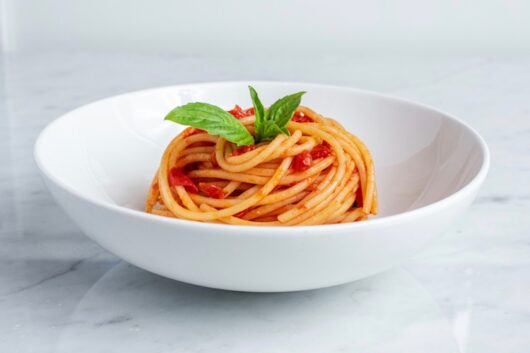 Linguine pomodoro